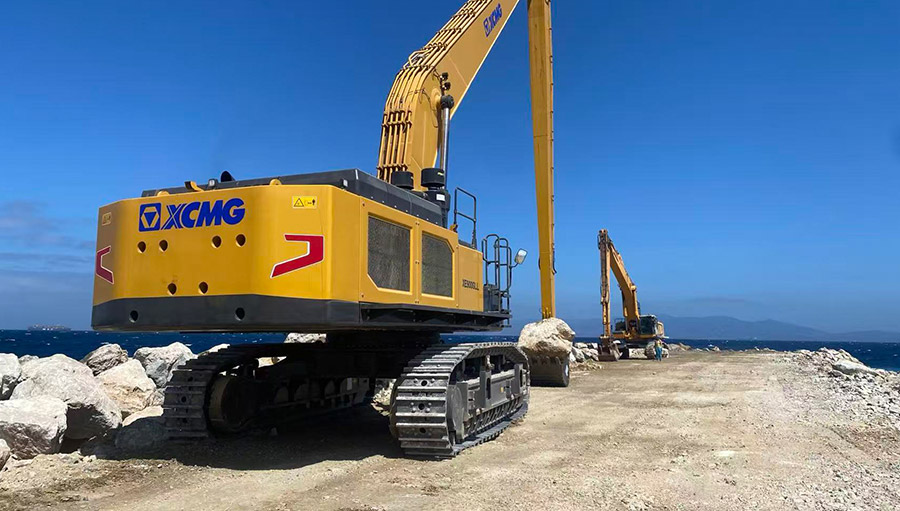 ميناء طنجة المتوسط